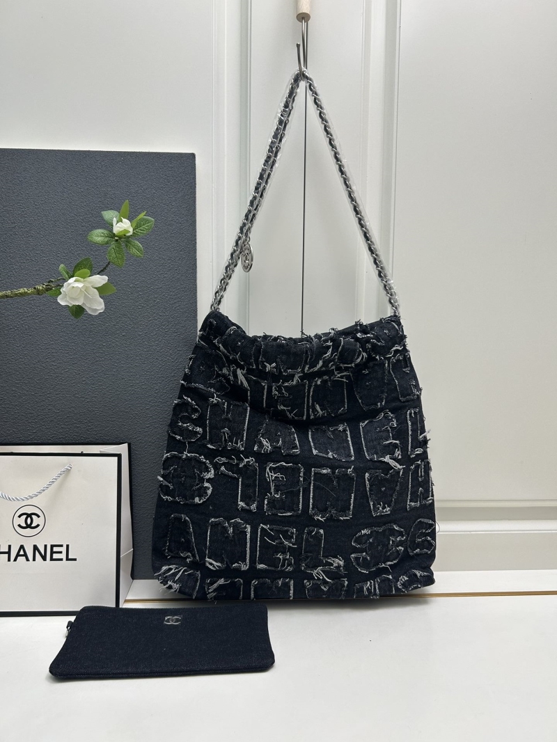 Ch**el hobo 22 bags